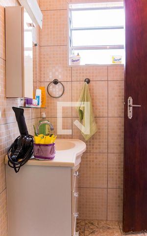 Casa à venda com 290m², 4 quartos e 3 vagasBanheiro da Suíte