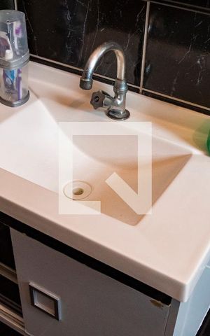 Casa à venda com 290m², 4 quartos e 3 vagasBanheiro Social
