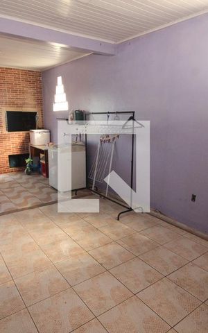 Casa para alugar com 75m², 2 quartos e 1 vaga Casa para alugar com 75m², 2 quartos e 1 vagaGaragem
