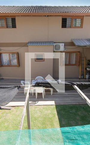 Casa à venda com 240m², 3 quartos e 2 vagasvista da casa
