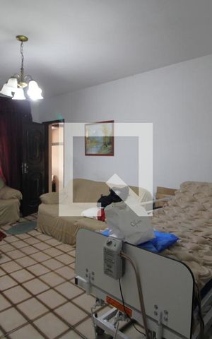 Casa à venda com 316m², 4 quartos e 2 vagasSala