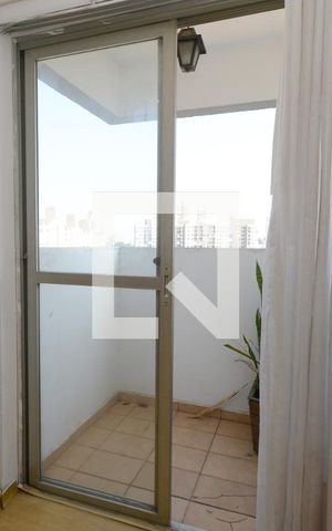 Apartamento para alugar com 80m², 2 quartos e 1 vagaVaranda da Sala