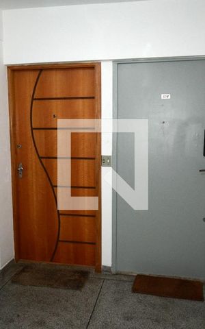Apartamento para alugar com 80m², 2 quartos e 1 vagaHall de entrada