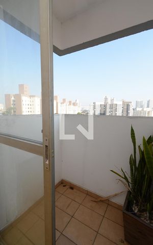 Apartamento para alugar com 80m², 2 quartos e 1 vagaVaranda da Sala