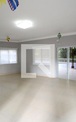 Apartamento para alugar com 80m², 2 quartos e 1 vagaÁrea comum - Salão de festas