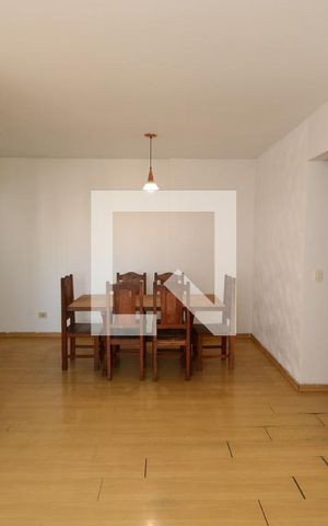 Apartamento para alugar com 80m², 2 quartos e 1 vagaSala