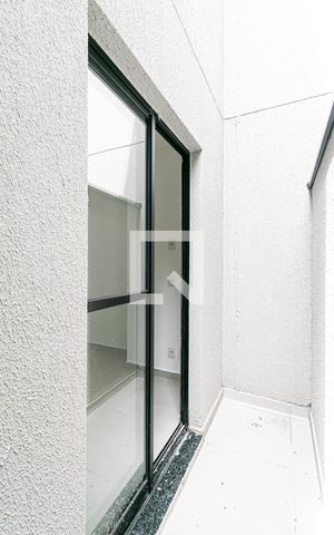 Apartamento para alugar com 44m², 2 quartos e sem vaga Apartamento para alugar com 44m², 2 quartos e sem vagaDormitório 1 - Varanda