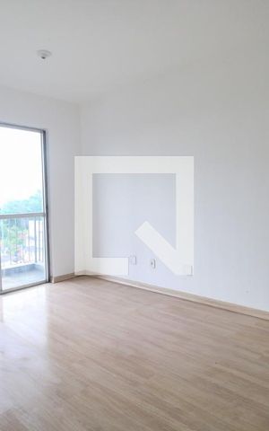 Apartamento à venda com 55m², 2 quartos e 1 vaga Apartamento à venda com 55m², 2 quartos e 1 vagaSala