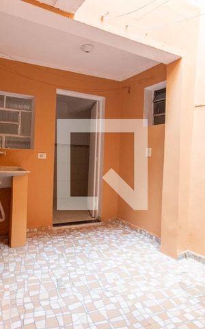 Casa à venda com 45m², 1 quarto e sem vaga Casa à venda com 45m², 1 quarto e sem vagaÁrea de Serviço