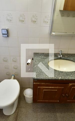 Casa à venda com 162m², 4 quartos e 2 vagasBanheiro Suíte