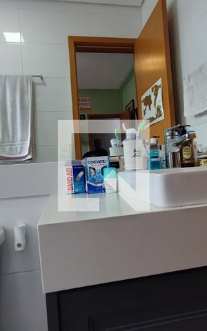 Apartamento à venda com 164m², 3 quartos e 4 vagasBanheiro suíte 2