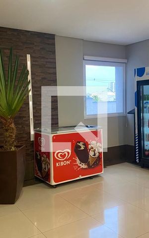 Apartamento à venda com 54m², 2 quartos e 1 vaga Apartamento à venda com 54m², 2 quartos e 1 vagaMercado