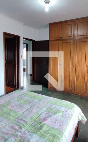 Casa para alugar com 280m², 5 quartos e 2 vagasQuarto suíte
