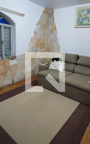 Casa para alugar com 280m², 5 quartos e 2 vagasSala segundo andar