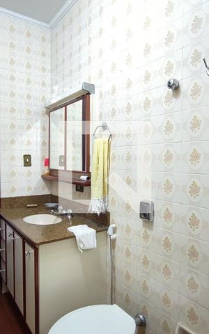 Casa para alugar com 280m², 5 quartos e 2 vagasBanheiro