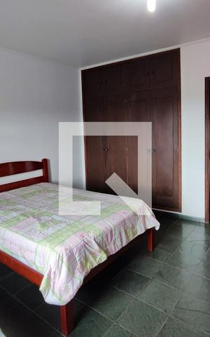 Casa para alugar com 280m², 5 quartos e 2 vagasQuarto suíte