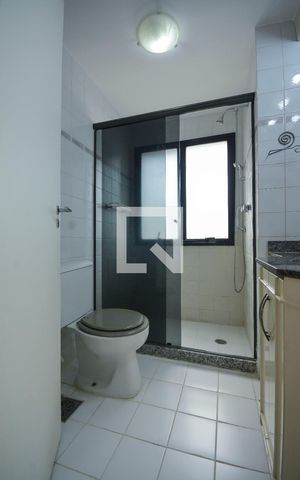 Apartamento à venda com 77m², 2 quartos e 1 vagaBanheiro da suíte