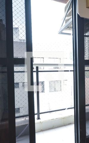 Apartamento à venda com 77m², 2 quartos e 1 vagaSacada