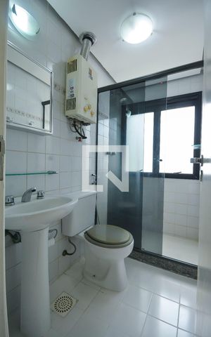 Apartamento à venda com 77m², 2 quartos e 1 vagaBanheiro Social