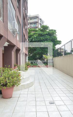 Apartamento à venda com 77m², 2 quartos e 1 vagaÁrea Comum - Playground