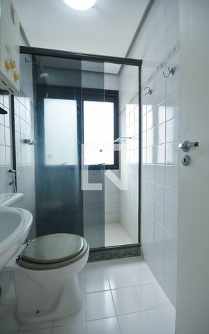 Apartamento à venda com 77m², 2 quartos e 1 vagaBanheiro Social
