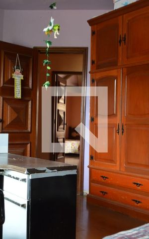Casa à venda com 300m², 4 quartos e 3 vagasQuarto 1