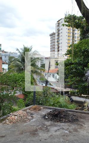 Casa à venda com 300m², 4 quartos e 3 vagasQuintal