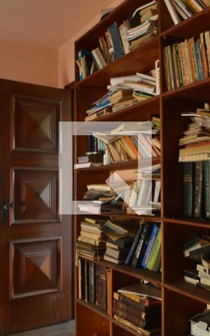 Casa à venda com 300m², 4 quartos e 3 vagasHall Superior