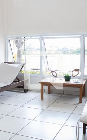 Apartamento à venda com 47m², 2 quartos e 1 vaga Apartamento à venda com 47m², 2 quartos e 1 vagaSaúna