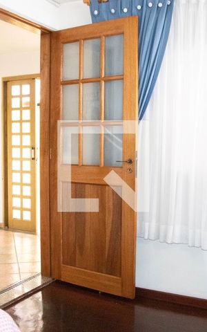 Casa à venda com 500m², 7 quartos e 1 vaga Casa à venda com 500m², 7 quartos e 1 vagaQuarto 7