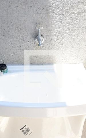 Casa de condomínio para alugar com 49m², 2 quartos e 1 vagaÁrea de Serviço