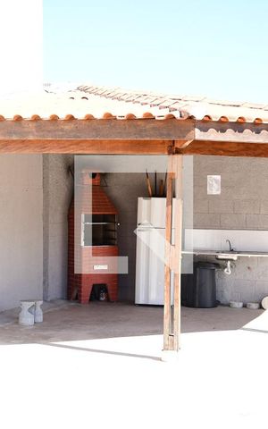 Casa de condomínio para alugar com 49m², 2 quartos e 1 vagaÁrea comum - Churrasqueira