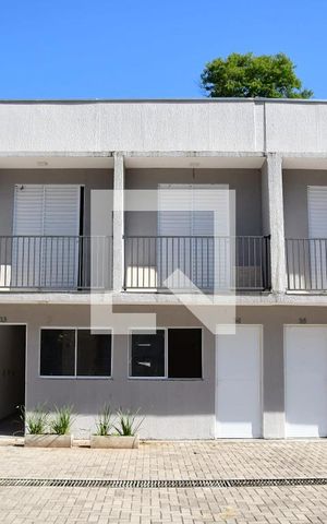 Casa de condomínio para alugar com 49m², 2 quartos e 1 vagaFachada