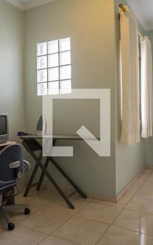 Casa à venda com 152m², 3 quartos e 2 vagas Casa à venda com 152m², 3 quartos e 2 vagasQuarto