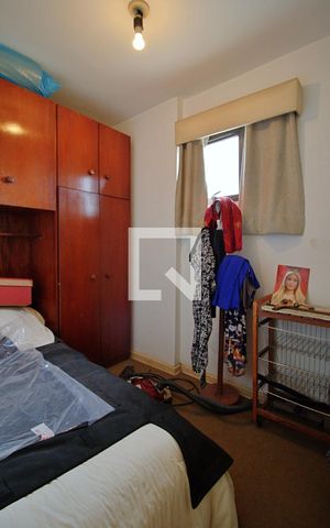 Apartamento à venda com 383m², 4 quartos e 5 vagas Apartamento à venda com 383m², 4 quartos e 5 vagasQuarto de Serviço 2