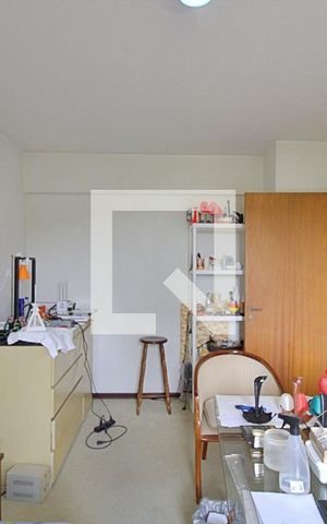 Apartamento à venda com 383m², 4 quartos e 5 vagas Apartamento à venda com 383m², 4 quartos e 5 vagasQuarto 4