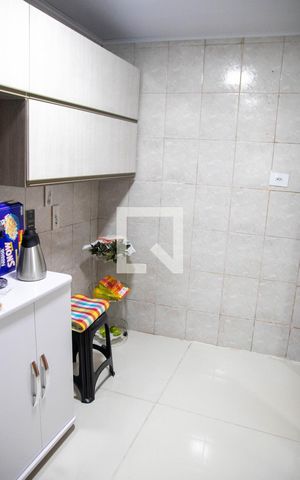 Casa à venda com 192m², 2 quartos e 1 vaga Casa à venda com 192m², 2 quartos e 1 vagaCozinha