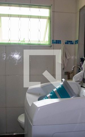 Casa à venda com 192m², 2 quartos e 1 vaga Casa à venda com 192m², 2 quartos e 1 vagaÁrea de Serviço