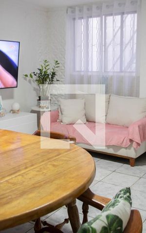 Casa à venda com 192m², 2 quartos e 1 vaga Casa à venda com 192m², 2 quartos e 1 vagaSala