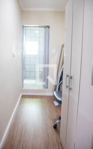 Casa à venda com 192m², 2 quartos e 1 vaga Casa à venda com 192m², 2 quartos e 1 vagaQuarto 2