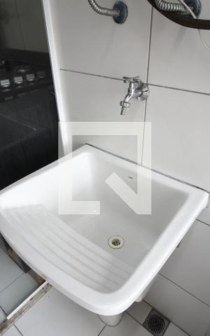 Apartamento à venda com 64m², 2 quartos e 1 vagaÁrea de Serviço
