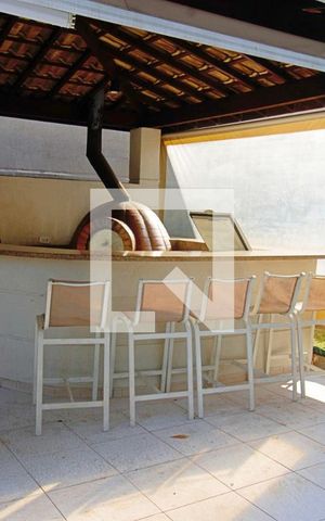 Apartamento à venda com 70m², 3 quartos e 2 vagas Apartamento à venda com 70m², 3 quartos e 2 vagasÁrea comum - Churrasqueira