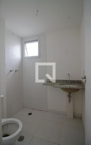 Apartamento à venda com 70m², 3 quartos e 2 vagas Apartamento à venda com 70m², 3 quartos e 2 vagasBanheiro da Suíte 2