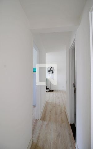 Apartamento à venda com 70m², 3 quartos e 2 vagas Apartamento à venda com 70m², 3 quartos e 2 vagasCorredor