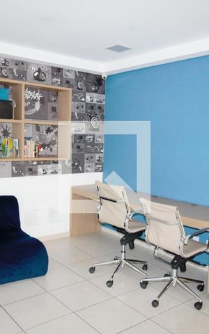 Apartamento à venda com 70m², 3 quartos e 2 vagas Apartamento à venda com 70m², 3 quartos e 2 vagasHome Office