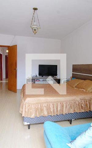 Casa à venda com 263m², 4 quartos e 4 vagas Casa à venda com 263m², 4 quartos e 4 vagasSuíte 4