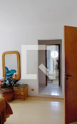 Casa à venda com 263m², 4 quartos e 4 vagas Casa à venda com 263m², 4 quartos e 4 vagasSuíte 4