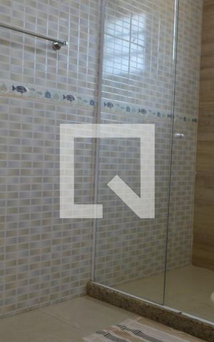 Casa de condomínio à venda com 160m², 2 quartos e sem vagaBanheiro