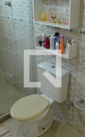 Casa de condomínio à venda com 160m², 2 quartos e sem vagaBanheiro