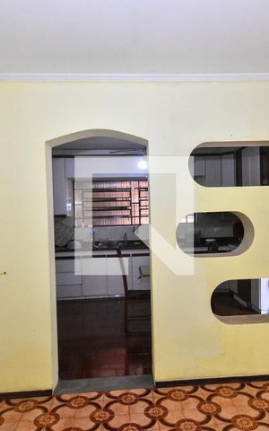 Casa à venda com 312m², 3 quartos e 7 vagas Casa à venda com 312m², 3 quartos e 7 vagasCopa